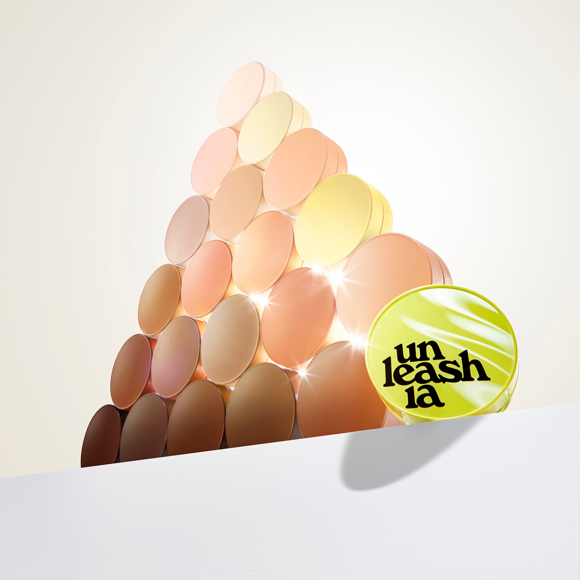 UNLEASHIA SATIN WEAR HEALTHY-GREEN CUSHION Etui für Foundations #6