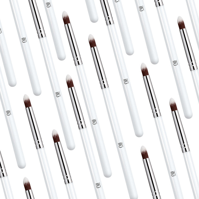 ilū 117 Abgerundete Concealer Pinsel #5